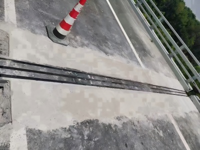 西固伸缩缝更换后浇筑材料快速结构修补料速砼的产品特点及施工流程​